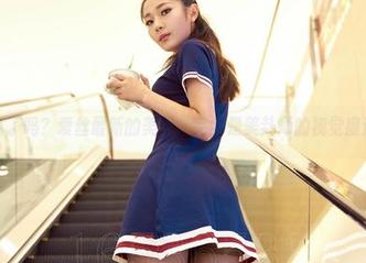 你听说了吗？爱丝最新的美图，完全是美卦师的视觉魔法秀！