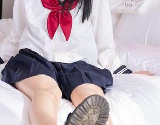 BoBoSocks袜啵啵 – 又被奶油的薄黑丝最新图片闪到了！这角度真的太会了！