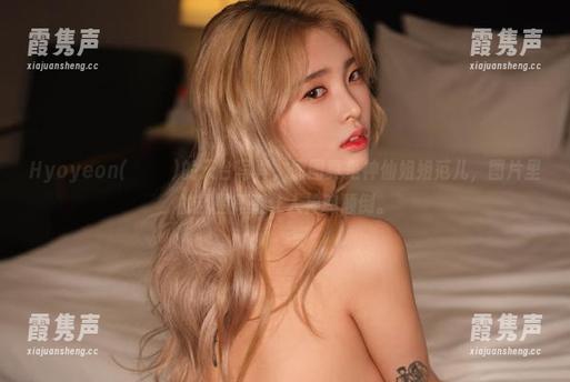 Hyoyeon(김효연)的天台写真，原图真是神仙姐姐范儿，图片里的氛围简直让人神魂颠倒。