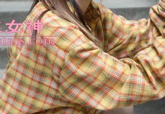 MSLASS梦丝女神 – 小都灵的左耳视界：明星脸写真合集别样风情