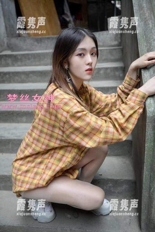 MSLASS梦丝女神 - 小都灵的左耳视界：明星脸写真合集别样风情