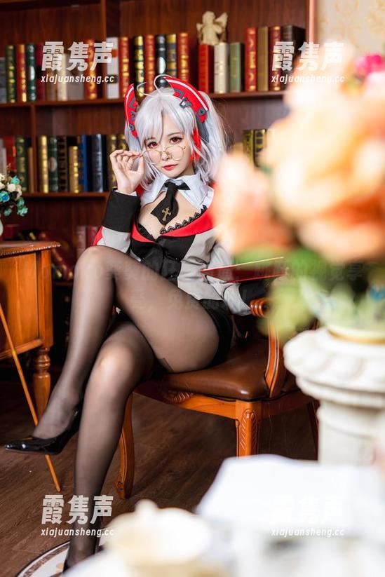 Momoko葵葵的狂三图册：跳跃的视觉享受，免费的耶！