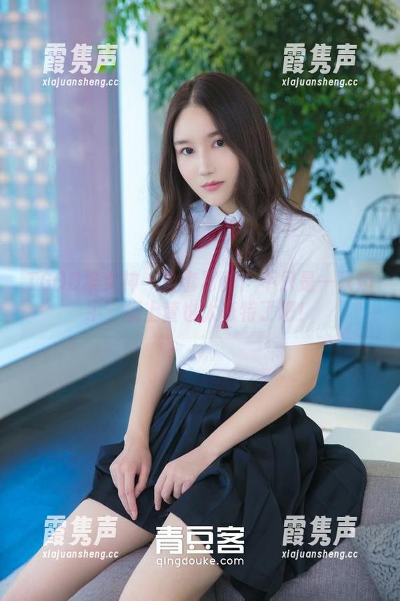TGOD推女神 - 全套写真：不只是一只奶牛，杨上萱也太奇特了吧！