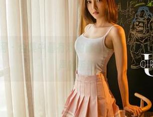 UGirls尤果网 – 合集中最有戏的修女造型，李易童带你走入无声的叛逆