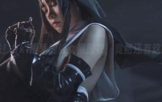 原图大放送！Uki雨季的修女黑胶衣，竟然还有这绝美姿态！