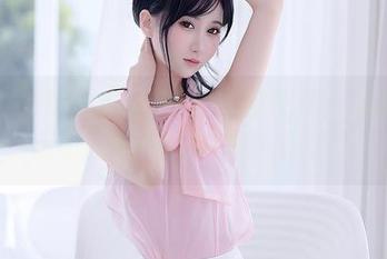 Xiuren秀人网 – 不一样的视角：双笙Alina私拍，奶牛的资源秘密