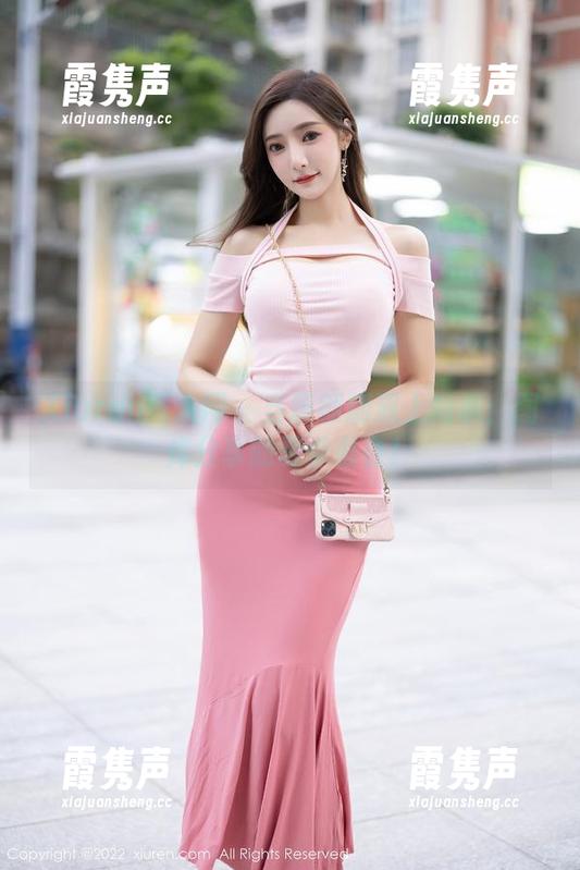 Xiuren秀人网-唐翩翩 Xiuren秀人网 - 当唐翩翩遇上短裤:图库分享的夏季必备!