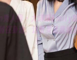 Xiuren秀人网 – 大琪琪Emily的瑜伽原图：福利在身边，这份灵活我绝对学不来！