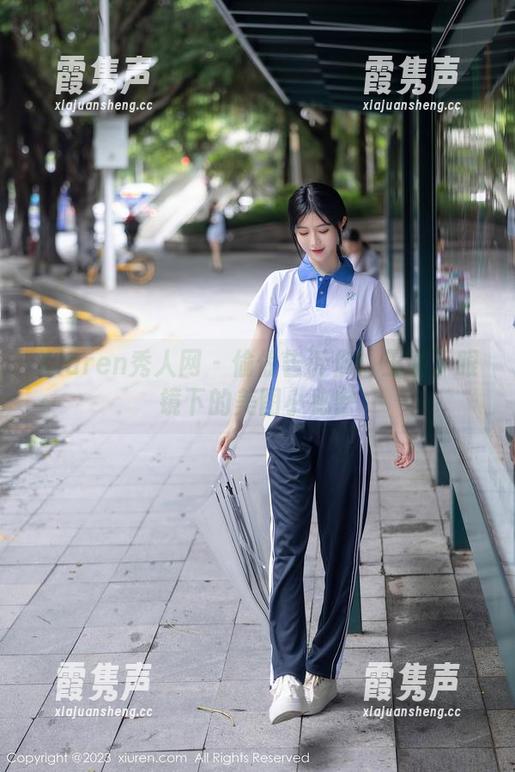 Xiuren秀人网 - 偷偷告诉你：王俪丁眼镜下的美图小秘密