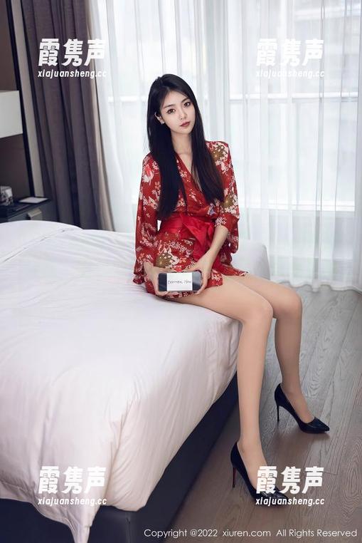 Xiuren秀人网-陶喜乐_lele Xiuren秀人网 - 红裙与陶喜乐_lele的碰撞,图包中的每张照片都是一次心灵的旅行。