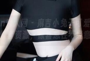 Xiuren秀人网 – 麻吉小兔子可爱写真:一整套资源,惊喜总在不经意间