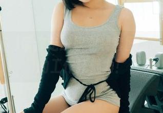 Zia(지아)带你走进职业装套图，寻找隐藏的工作狂魅力！