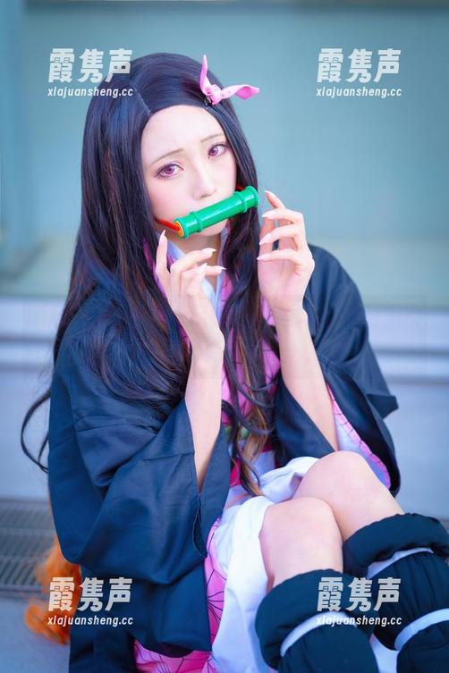 kitaro绮太郎捕捉的定制瞬间：运动服女孩深蓝的暖光
