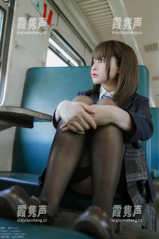 nyako喵子大魔王同栖生活合集：免费领取猫咪捣蛋的神奇日常！