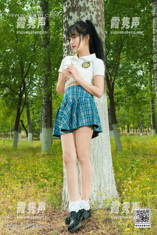 丽柜-心心 丽柜 - 心心的香丝写真:这不是作品,这简直是我心里的小秘密!