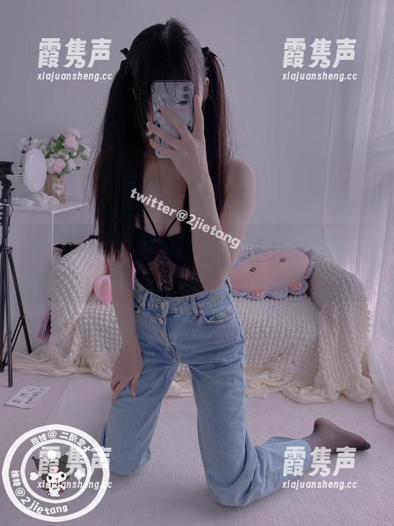 原图大揭秘：二阶堂宅绘子的温柔瞬间，细腻如她的笔触，真让我想多看几眼。