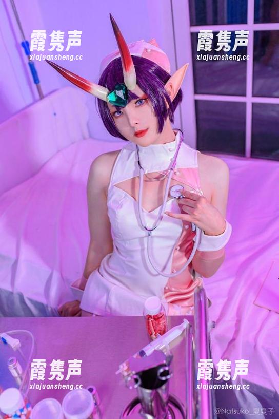 轻松获取！你夏夏的碎花围裙免费写真，堪称夏日仙境！