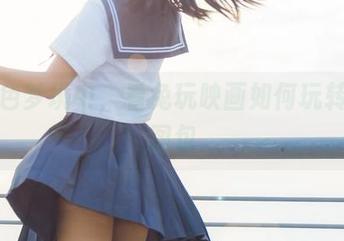 在白色梦境中，看兔玩映画如何玩转私拍图包