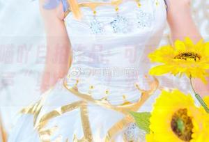 喵喵的喵吖自拍作品：可爱到让人想叫她一声“奥斯卡”！光影真会骗人