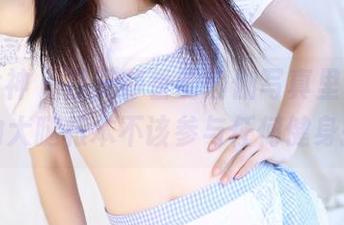 头条女神 – 在艾静香的瑜伽写真里，发现我的大腿根本不该参与任何健身挑战