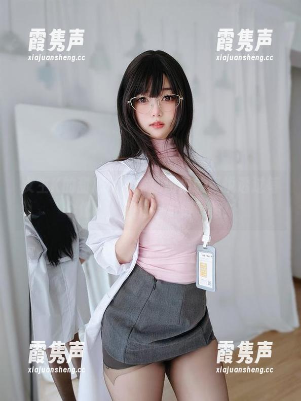 女主K的甜心写真，原图里的喜悦透过每个像素，不看会觉得可惜！