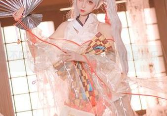 奶狮不咬人的黑贞德瞬间:免费的写真乐园!