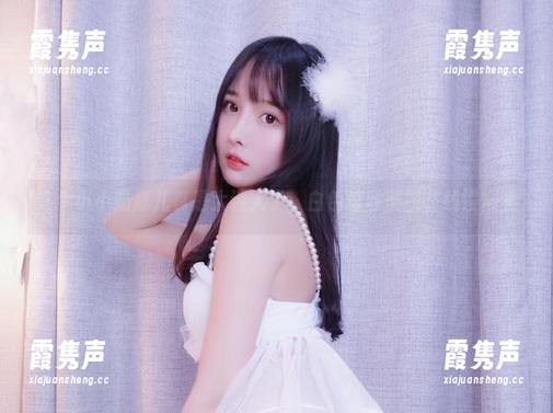 小小奶瓶儿 这个小小奶瓶儿真是太迷人了,白色蕾丝美图在线慢慢看