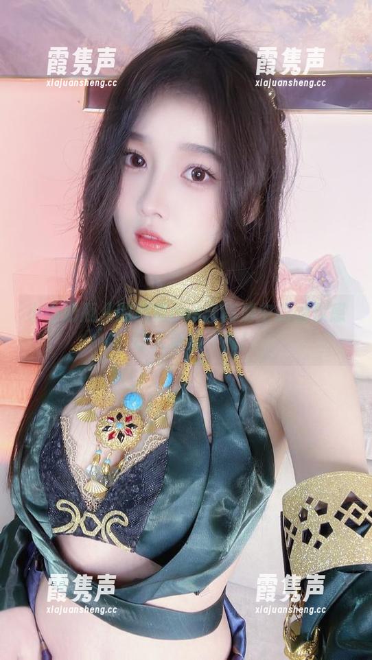 小小奶瓶儿 小小奶瓶儿的眼镜cos:高清中的幽默感,让人欲罢不能!