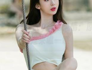 尤果网 – 欣杨Kitty泳池风情：原图资源，过来瞧一瞧