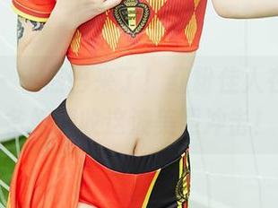 尤蜜荟 – 小热巴来了！红粉佳人在线，准备好接收这波美照冲击！