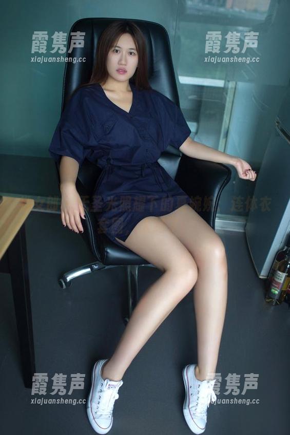 推女郎-夏婉婉 推女郎 - 无圣光照耀下的夏婉婉:连体衣套图,太绝了!
