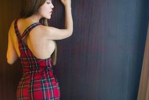 推女郎 – 沙子在夏日:每一张写真都是冲浪板上的浪花!