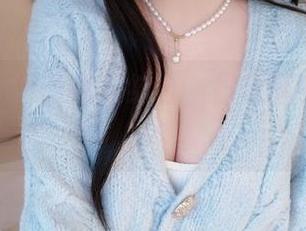 吊带与美图的完美结合，日奈娇来带你飞！