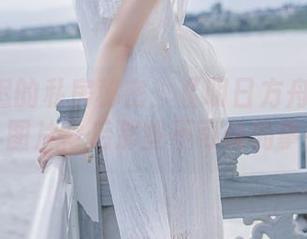星之迟迟的私房秘密：《明日方舟本》-白金，图片背后那些不可说的事儿！