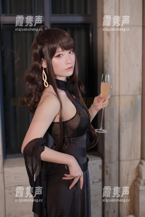 星野saori 看星野saori穿泳衣,原图中的沙滩风情怎么能错过?