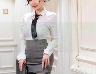 星颜社 – Vily豆豆的女友在私房中，图片诉说的幽幽心事
