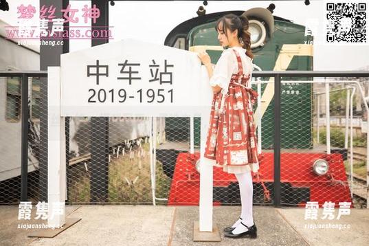 梦丝女神-灵唯 梦丝女神 - 福利写真:灵唯白色,像晨曦里的一缕温柔。