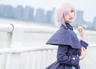 爱老师phd的泳池日常：无圣光写真，轻松自在又带点暧昧。