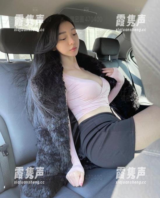 微密圈 - 图集更新：牛奶里的果汁和她的白色幻想
