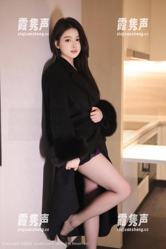 秀人网-AngelaLee李玲 秀人网 - AngelaLee李玲的旅拍图集:阳光下的瞬间,幽默感却被捕捉!