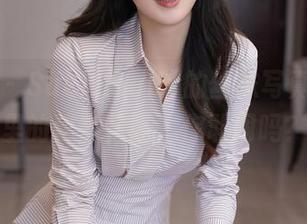 秀人网 – Suki_baby的丝袜写真：网盘里的秘密花园，你敢闯吗？