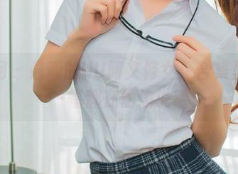 秀人网 – 最新的UU阿文修女：合集里的每一幅都在偷偷说话
