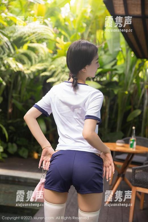 秀人网-史雨姐姐 秀人网 - 史雨姐姐教你如何玩转定制内衣,作品背后的搞怪小插曲!