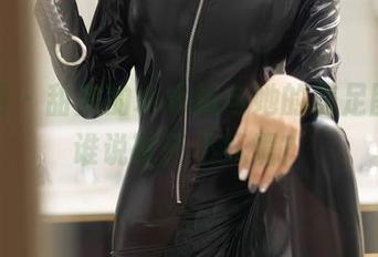 秀人网 – 甜美的水水姐与她的美足图集，谁说靴子不妩媚？