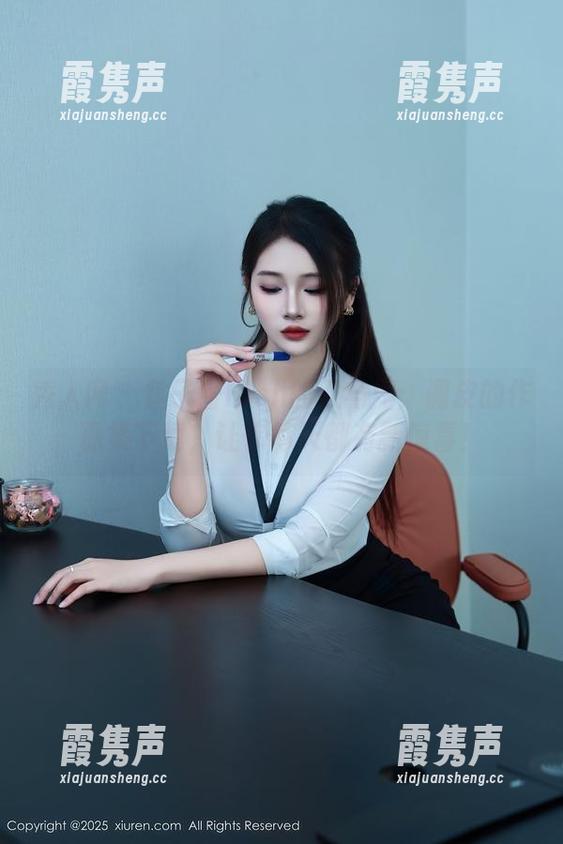 秀人网-鱼子酱Fish 秀人网 - 鱼子酱Fish的双马尾:调皮的作品集下载,让你每天都有新惊喜!