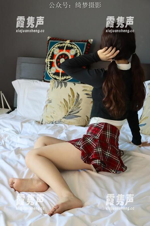绮梦摄影 - yuuu黑丝的写真：这些图片，适合在夏天的傍晚静静欣赏！