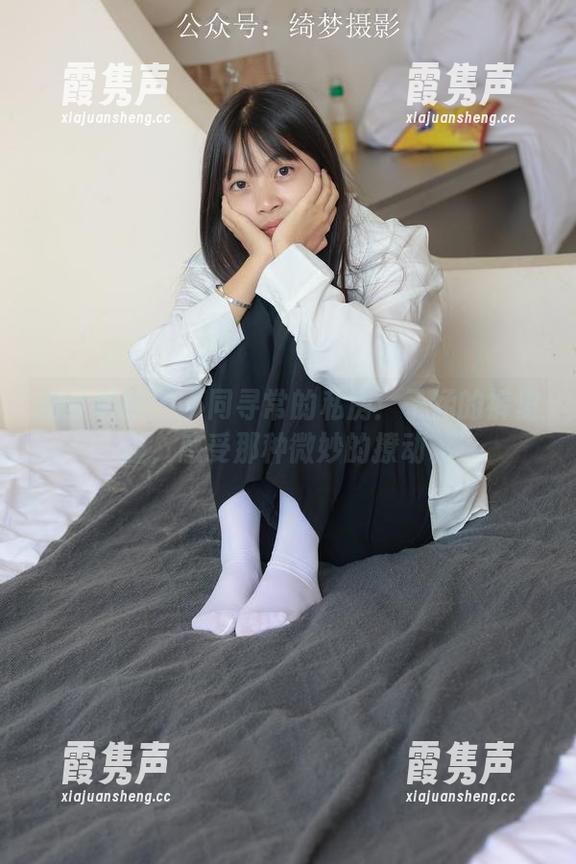 绮梦摄影 - 不同寻常的私房：子涵的裤里丝，感受那种微妙的撩动。
