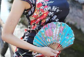 美媛馆 – 分享薛琪琪sandy的万圣节原图：真真假假让人眼花缭乱！