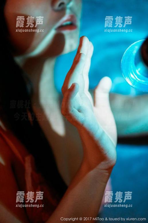 蜜桃社-蜜蕊Mary 蜜桃社 - 蜜蕊Mary的女仆作品集更新!今天的主题是:干活也要带上幽默感!