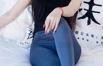 袜啵啵 – 美图狂欢：稚予白色棉袜在无圣光下的完美展现